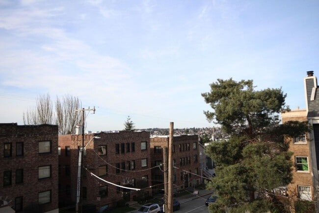 Building Photo - Corner lot Townhome -Incredible find in north Capitol Hill!