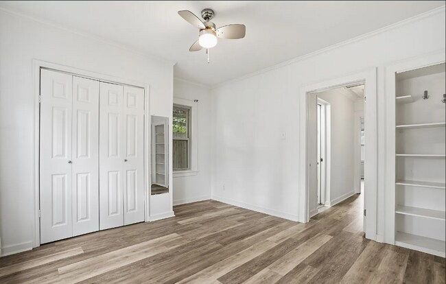 Building Photo - 2 Bed | 1 Bath Near Cherry Street!