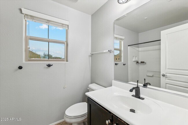 Building Photo - 7351 W Palo Brea Ln