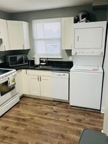 Building Photo - 26 Florence Tollgate Pl