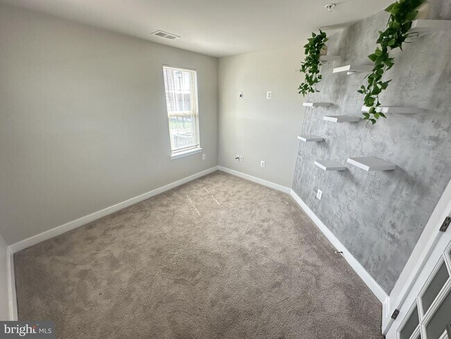 Building Photo - 14547 Mattawoman Dr