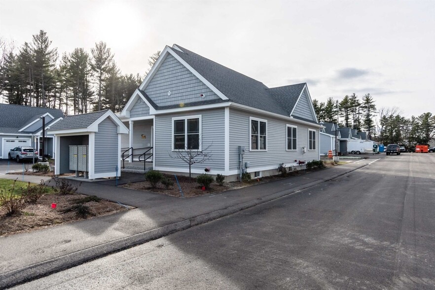 Clubhouse - 32 Abenaki Cir