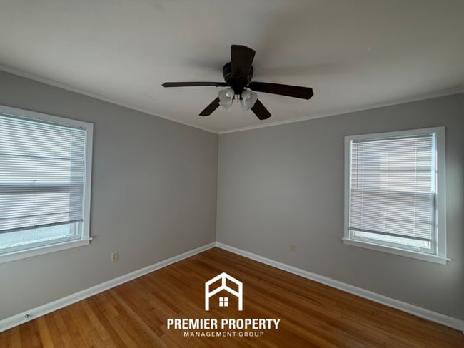 Building Photo - 3-Bedroom Memphis Home Near East Memphis with Fenced Yard