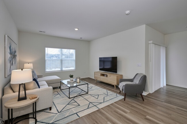 Building Photo - 1179 Woodlily Ln