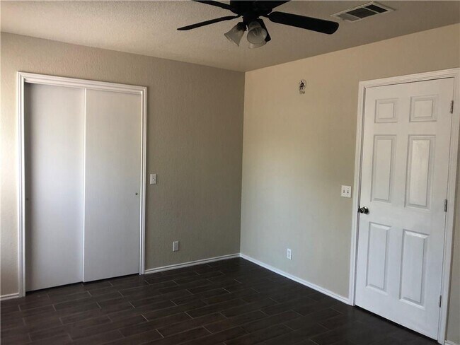 Building Photo - 4520 Best Way