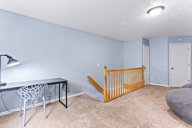 Building Photo - 15812 Culver Dr