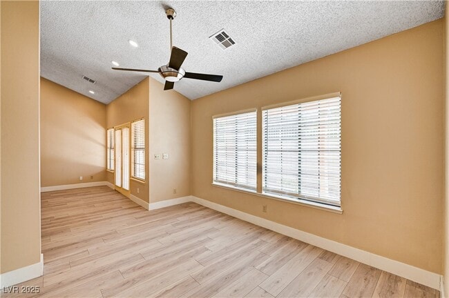 Building Photo - 618 Cervantes Dr