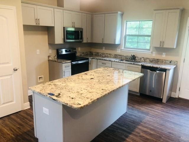 Building Photo - 9550 Fox Hunter Ct W