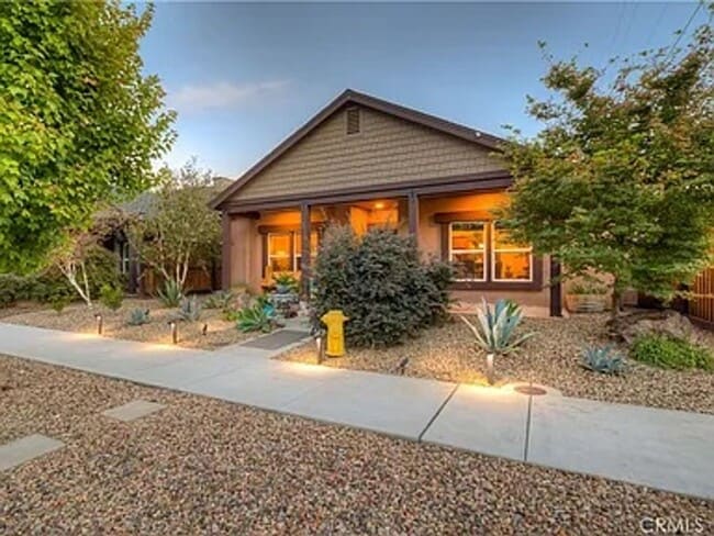 Building Photo - Coming Soon 3Bed 2bath 2016 Build!! One ti...