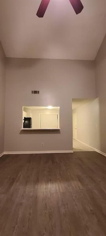Building Photo - 966 Amberly Dr