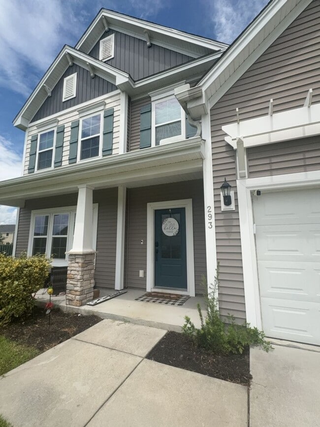 Building Photo - Coming Available!