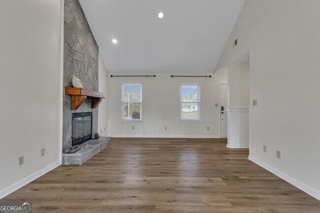 Building Photo - 78 Standing Rock Rd