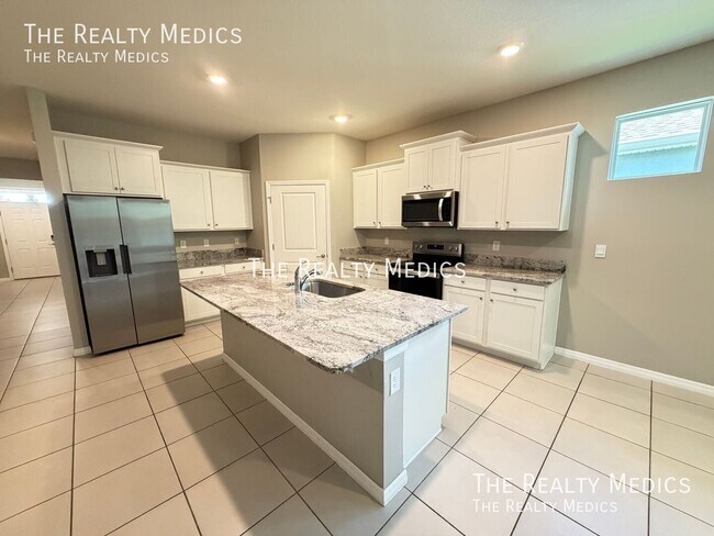 Building Photo - 8053 Penrose Pl