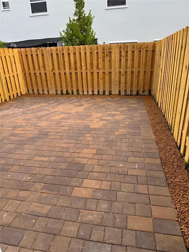 Building Photo - 35687 SW 178th Ct