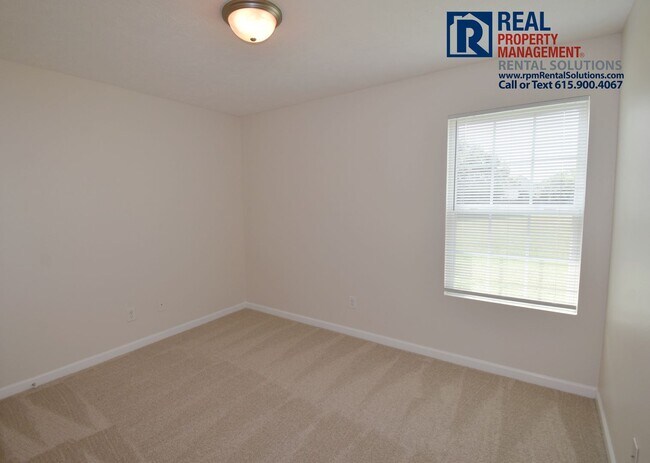 Building Photo - 1561 Passage Dr