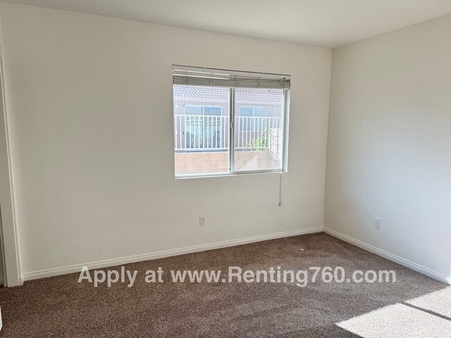 Building Photo - Spacious 4 Bed Home in Copper Hills Neighborhood!