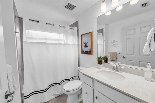 Building Photo - 5711 Palmer Cir