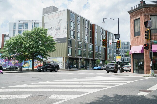 Building Photo - 619 Florida Ave NW