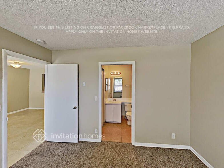 Building Photo - 5187 Glencove Ln