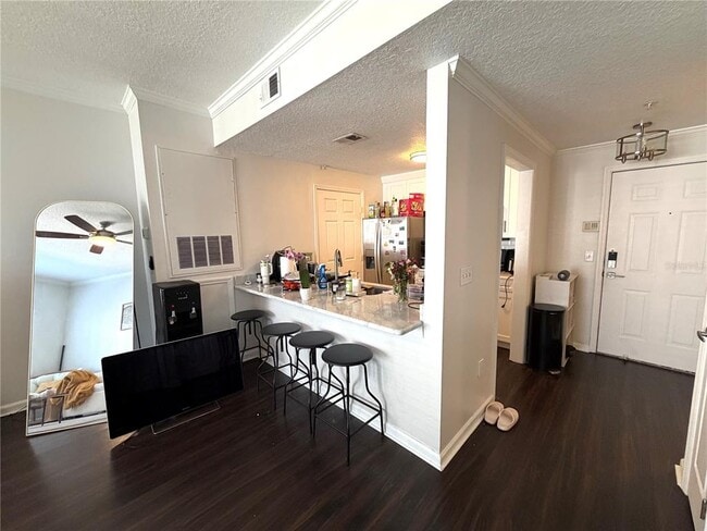 Building Photo - 800 S Dakota Ave