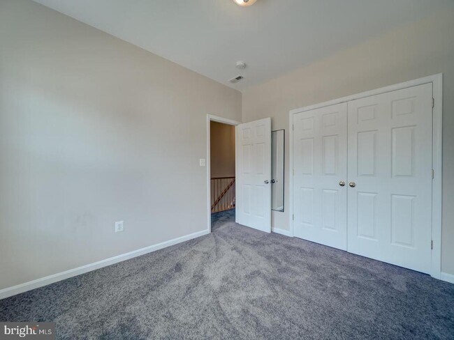 Building Photo - 6311 Hot Spring Ln