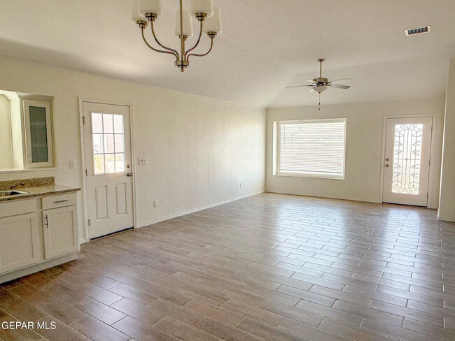 Building Photo - 14338 Kayla Mia Dr