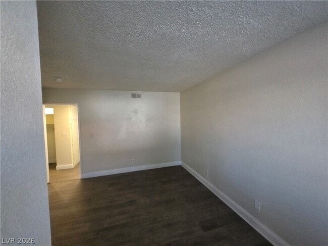 Building Photo - 4941 Newport Cove Dr