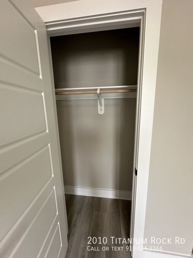 Building Photo - 2010 Titanium Rock Rd