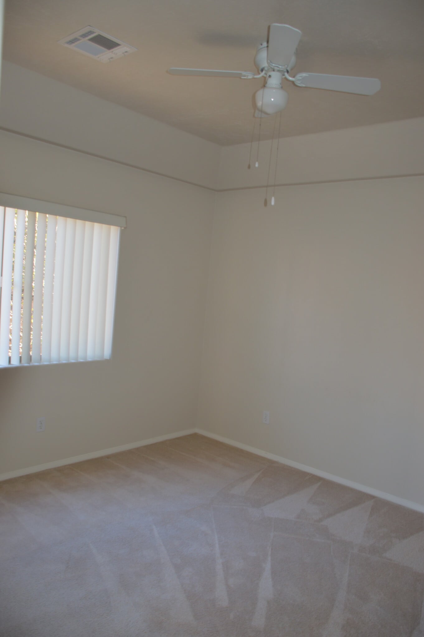 Bedroom - 724 Hardy Way