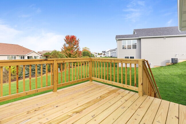 Building Photo - 2310 Truman Trail