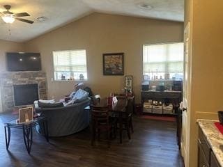 Building Photo - 623 Foxglove Ln