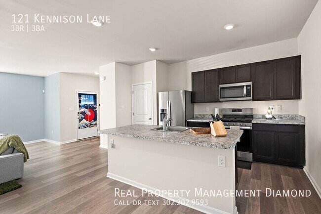 Building Photo - 121 Kennison Ln