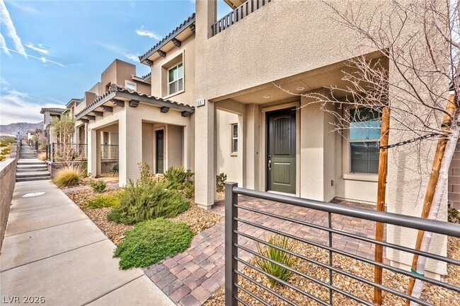 Building Photo - 11697 Redwood Mountain Ave