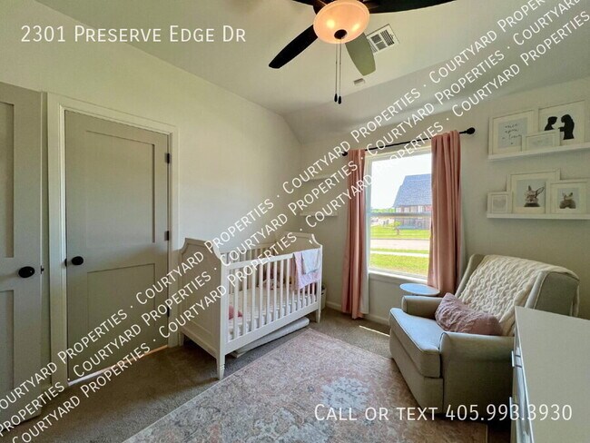 Building Photo - 2301 Preserve Edge Dr