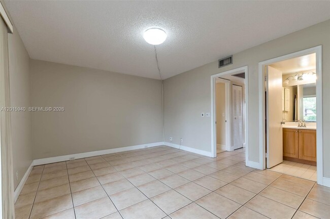 Building Photo - 13355 SW 9th Ct