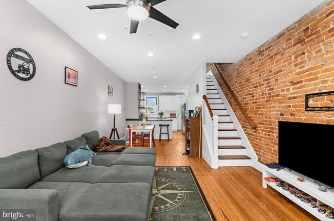 Building Photo - 1511 E Fort Ave