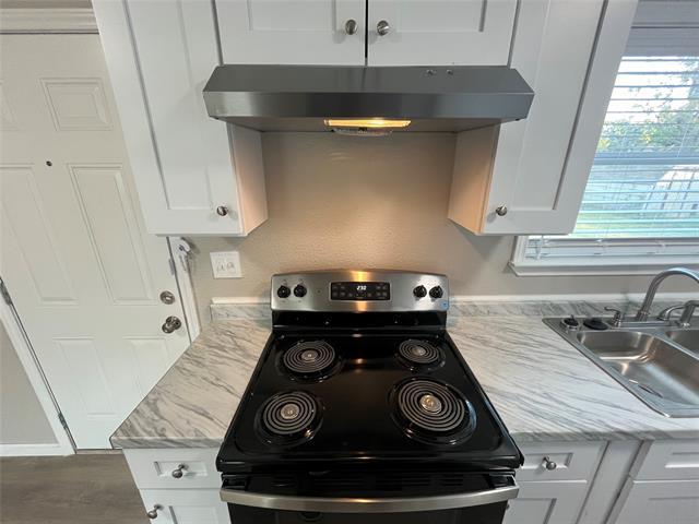 Building Photo - 4738 San Marcus Dr