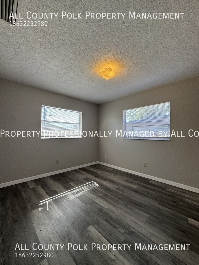Building Photo - 422 Ellerbe Way