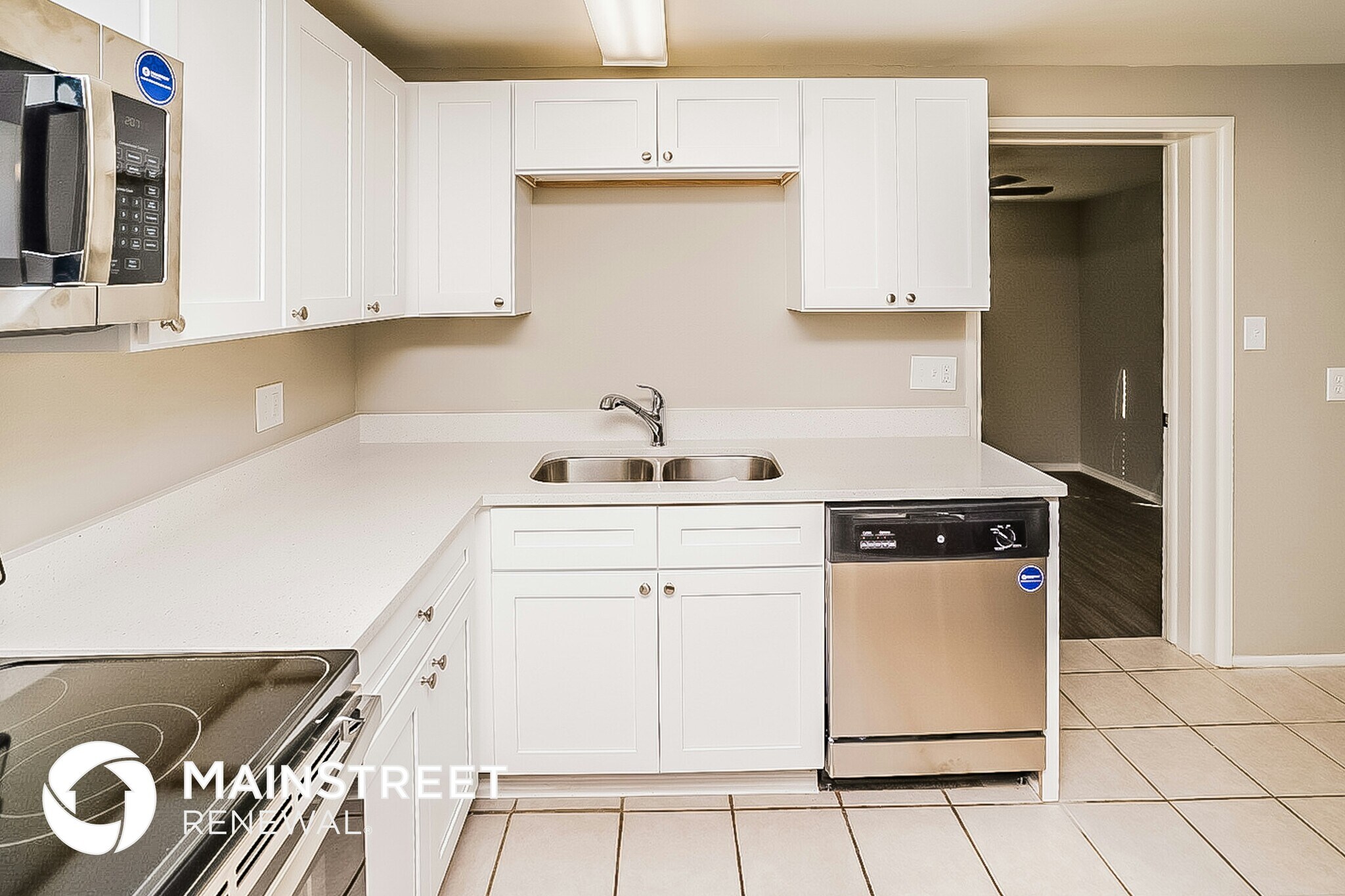 Building Photo - 10246 108th Ave N