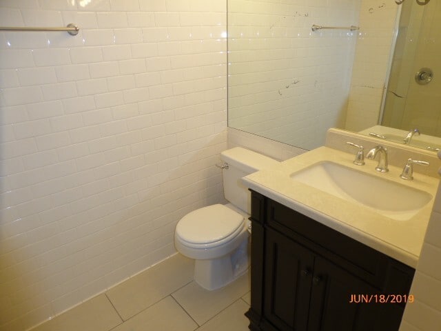 Building Photo - Remodeled 2 Bed 1.75 Bath Condo in Capitol...
