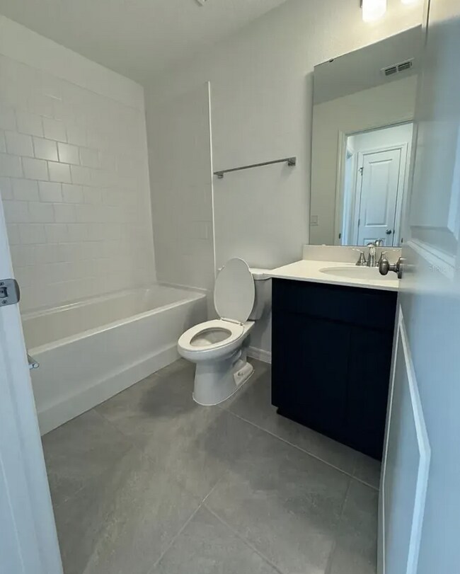 Building Photo - Function & Style – 3-Bedroom Townhome in Osprey Ranch, Winter Garden