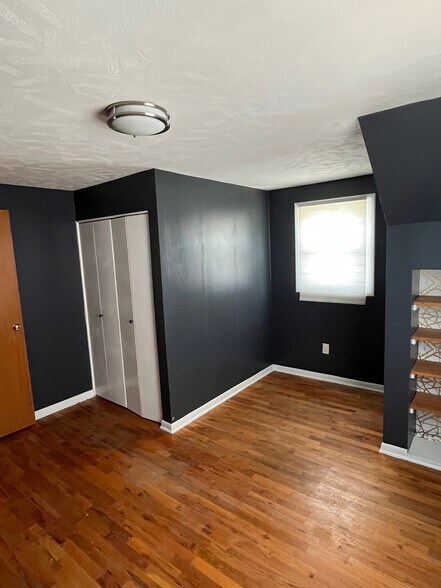 Upstairs Bedroom - 12505 A St