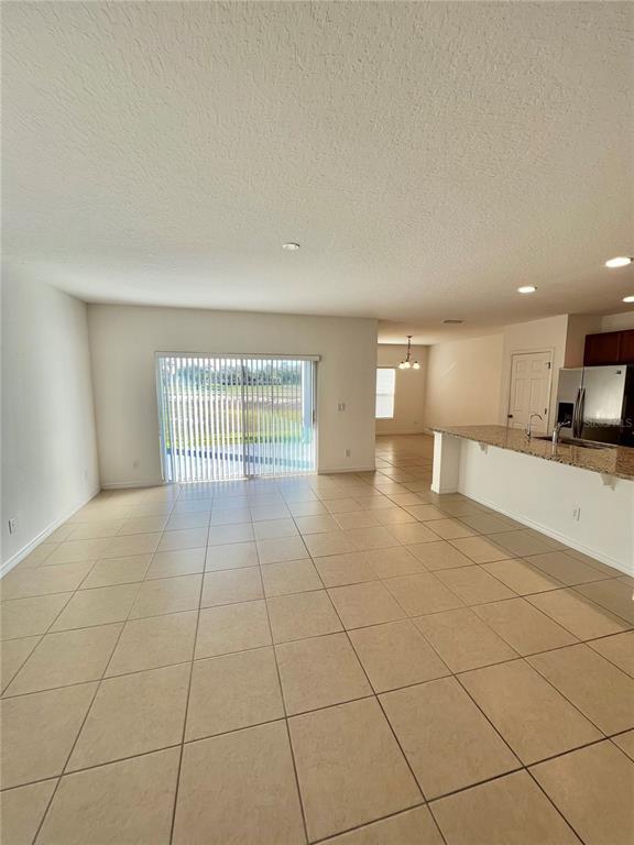 Building Photo - 124 Primrose Dr