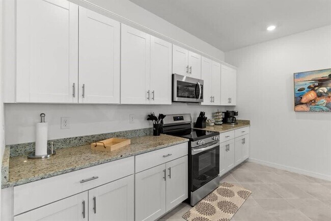 Building Photo - 1638 Saddlewood Cir