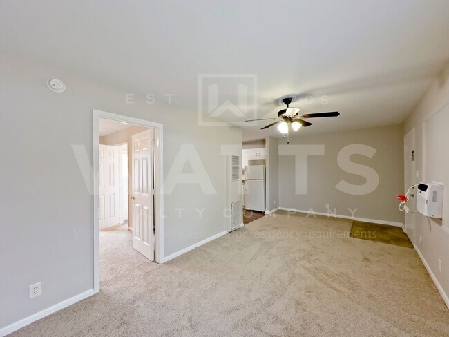 Building Photo - 953 5th St