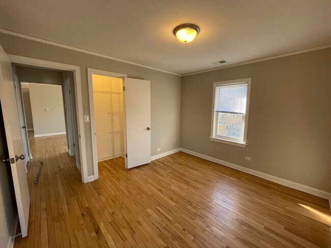 Building Photo - 371 Central Ave