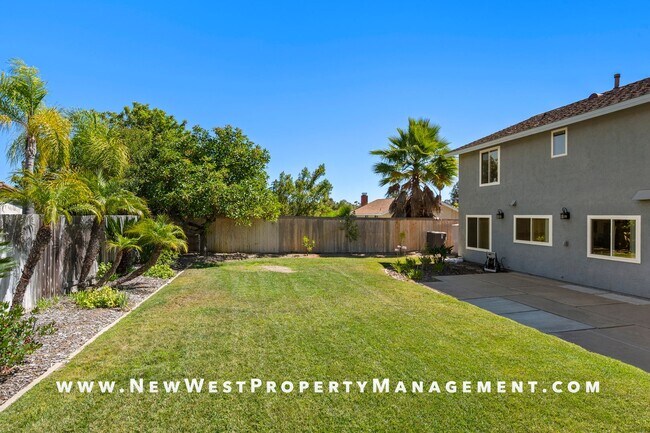 Building Photo - Renovated Poway 5-Bedroom, Available Now! ...