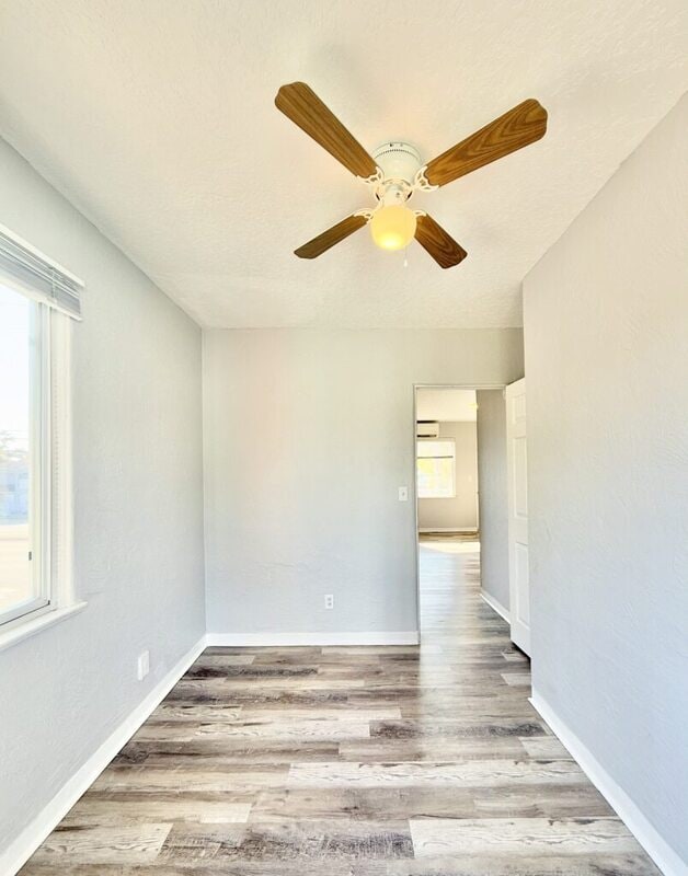 Building Photo - 551 N Ridgewood Ave