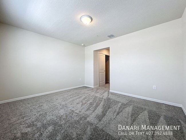Building Photo - 431 Meadowland Pt