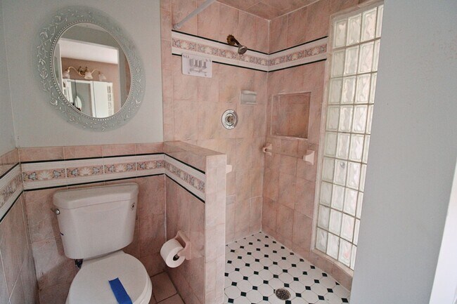 Building Photo - Stunning 3-Bed, 2-Bath Spanish-Inspired Custom Home with Elegant Gardens & Fountains